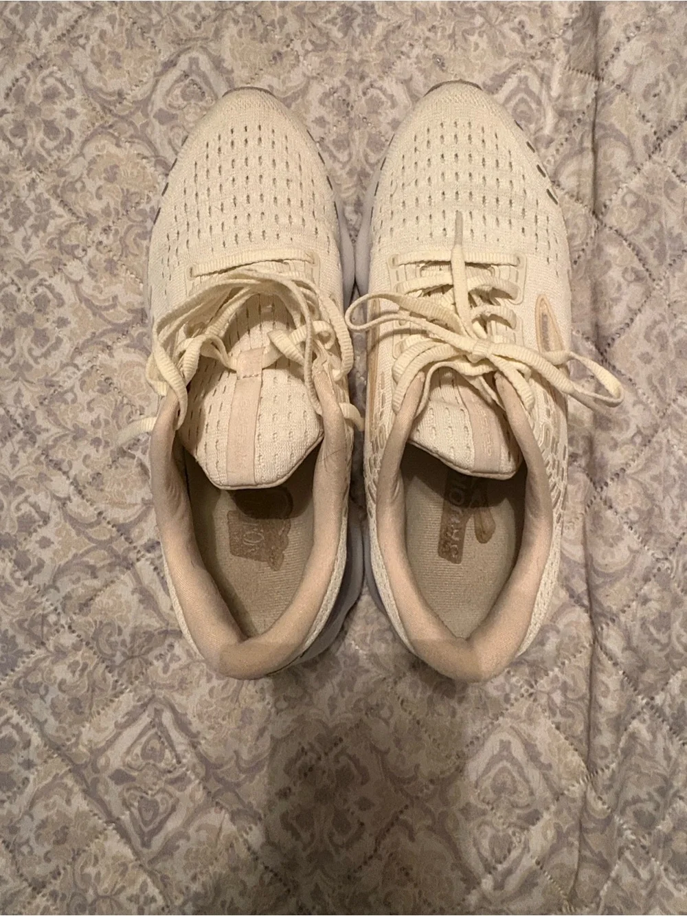 Women's Brooks Glycerin Neutral Cream Athletic Sneakers - Lightweight Comfort